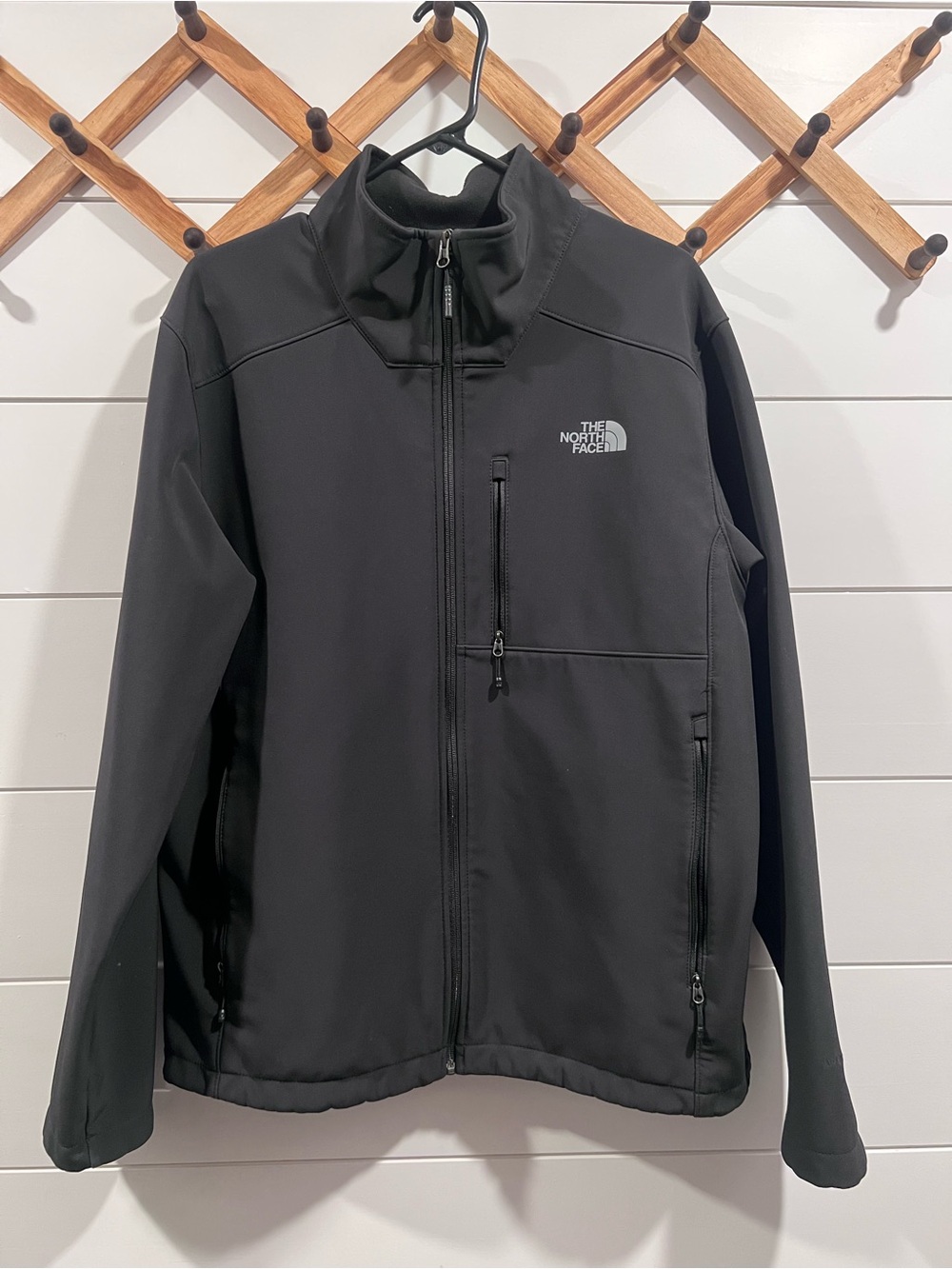 The North Face Men's Black Softshell Jacket